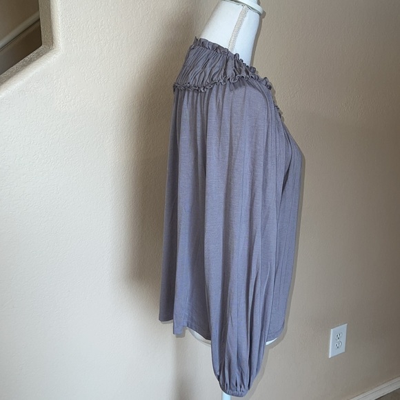 Ann Taylor ruched neck long sleeve top - Picture 4 of 8